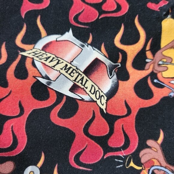 Looney Tunes Taz Scrub Top Womens XL? V-neck Nursing Measurements in Description - Picture 5 of 16